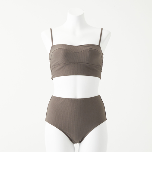 サッカービスチェ&ショーツ スイムウェア / 水着