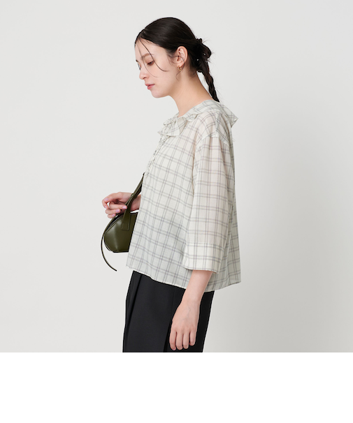 ポリエステルブレンド フリルカラーブラウス