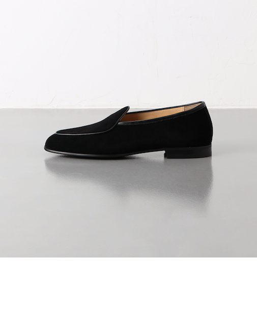 ヴァンプ スエード スリッポン