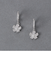フラワービジュー フープピアス