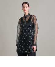 ＜LOEFF＞ブルーベリー エンブロイダリー シャツ