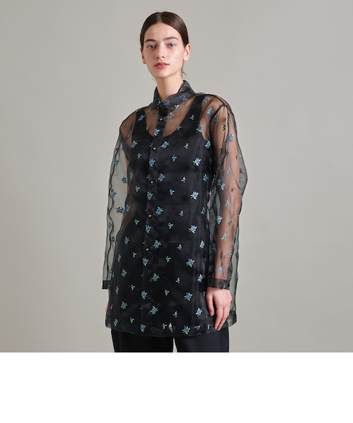 ＜LOEFF＞ブルーベリー エンブロイダリー シャツ