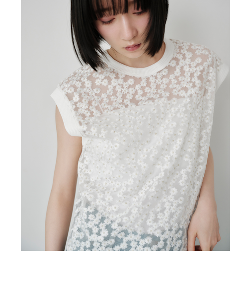 ＜EMMEL REFINES＞EM フラワーチュール プルオーバー