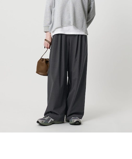 毛ポリエステルブレンド ワイドタックパンツ