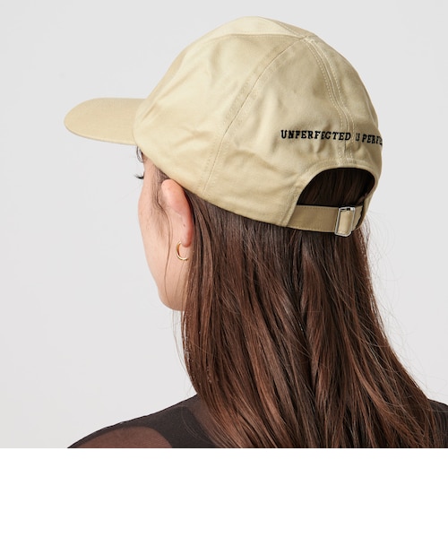 ナイジェルケーボン / エンブロイダリー メッセージ キャップ 経年変化が楽しめる》EMBROIDERY BB MESSAGE CAP – ナイジェル