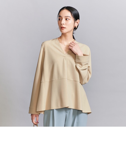 【Wardrobe DAILY MINIMAL】ペプラム Vネックプルオーバーカットソー