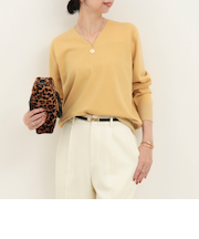 スーパーストレッチVネックプルオーバーニット　ムジ