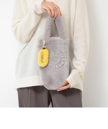 ムートン刺繍バッグ　made in Italy