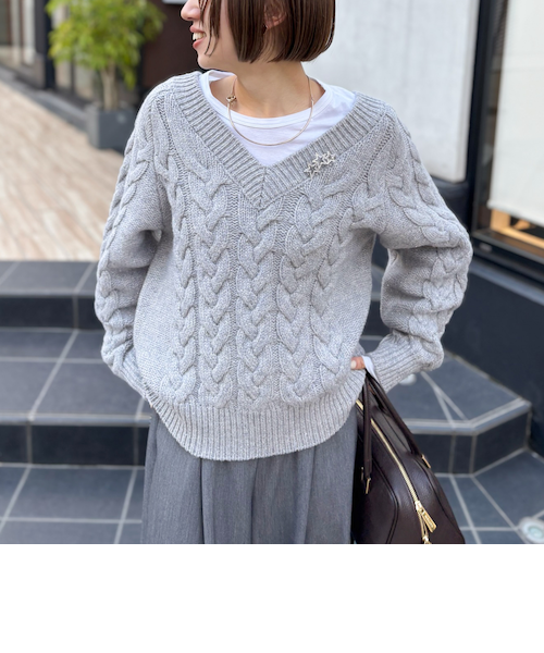 ◇【WEB限定】ラメケーブル両Vネックプルオーバーニット｜ノーリーズ