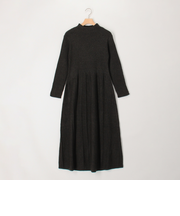 袖口パール付きニットワンピース