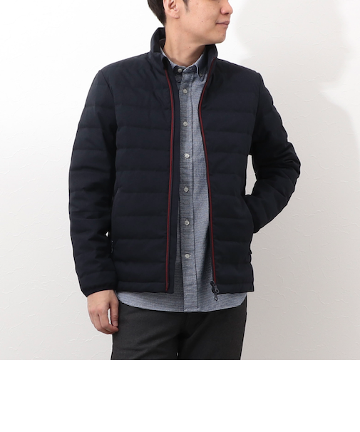 MODERN FIT　スタンド　ライトダウンジャケット
