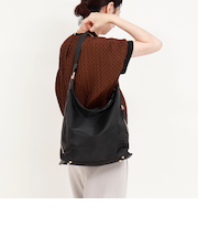 ナイロンワンショルダーバッグ