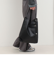 Vカットワンショルダーバッグ