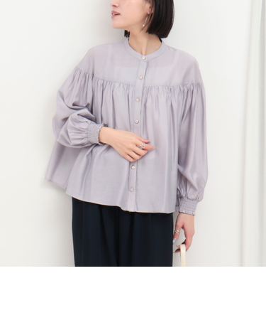 シルキーローンブラウス