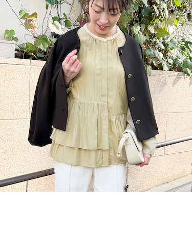 T/Rローンデザインヘムブラウス