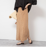 ウォッシャブルドットプリントナロースカート