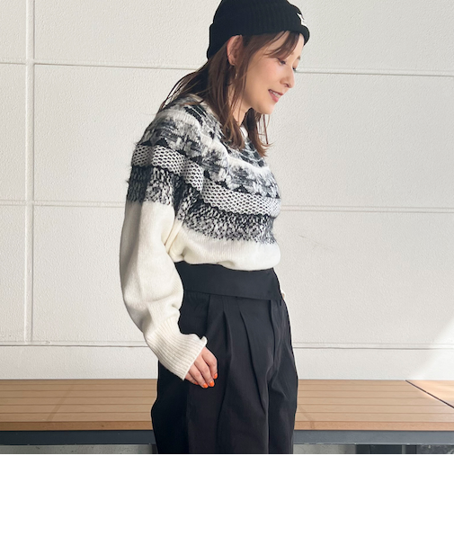 フェザーノルディックプルオーバーニット