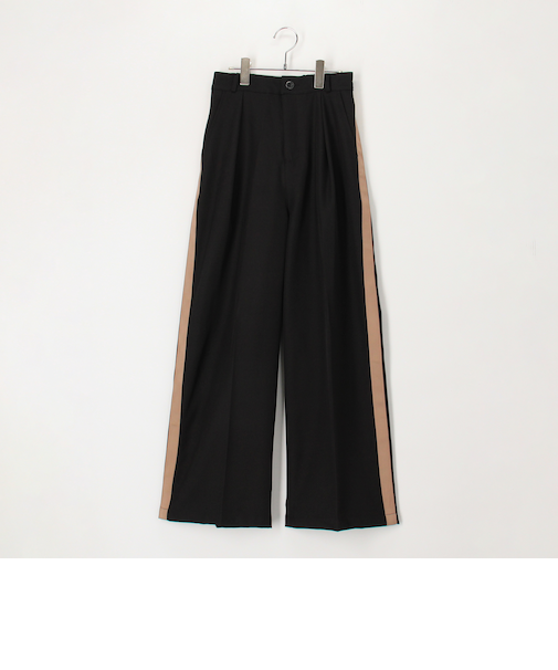 サイドラインタックワイドパンツ