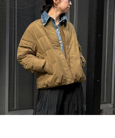 エアリーノーカラーピュアダウンジャケット