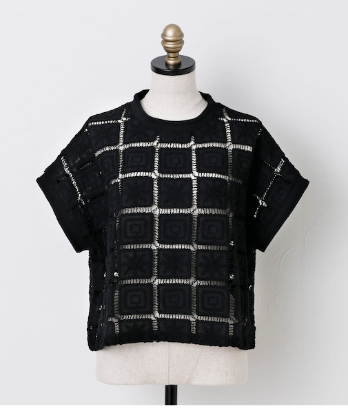 Square Embroidery Lace ブラウス