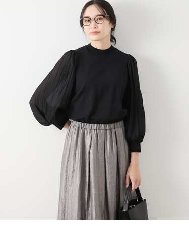 袖切替えニットプルオーバー