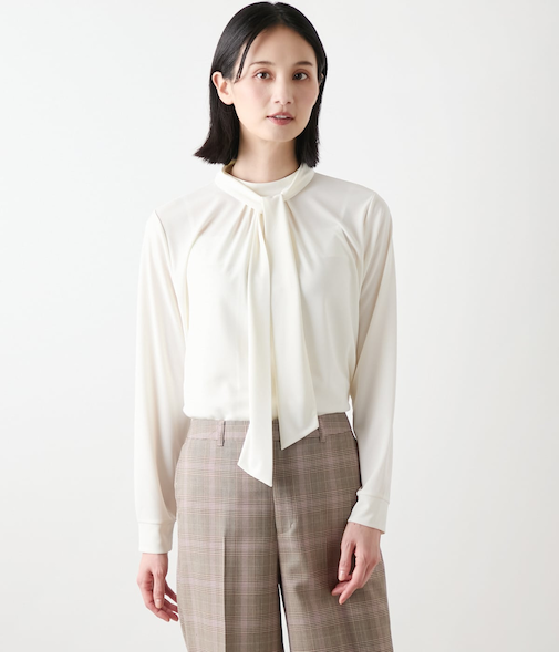 ポリエステル強撚スムース ボウタイ付きハイネックカットソープルオーバー