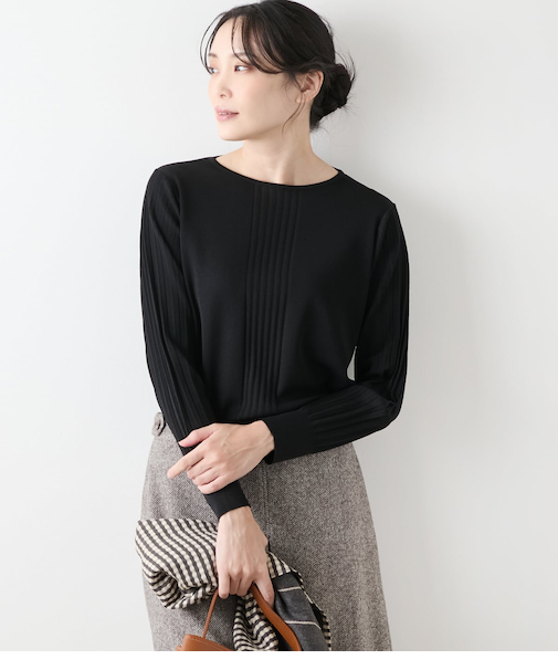 【手洗い可能】ハイツイストシルクレーヨン総針 袖プリーツニットプルオーバー