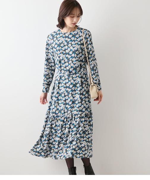 【L】【ウォッシャブル】ビオラフラワープリント ティアードギャザーロングワンピース