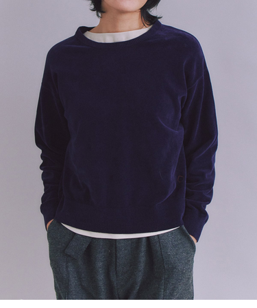 【ウォッシャブル】Creamy Cotton 玉ねぎ刺繍クルーネックニット