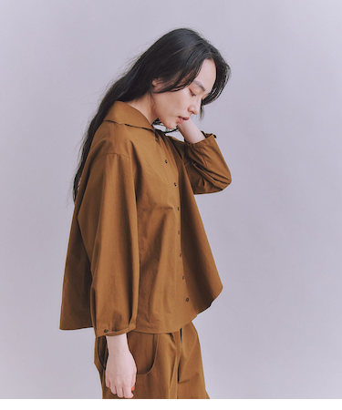 High Density Twill セーラーピンタックブラウス