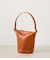 バケツ型レザーバッグ