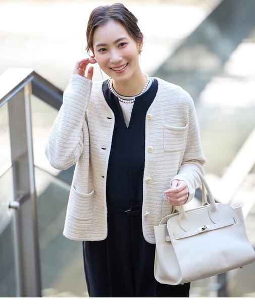 ツィーディーラメ ノーカラーニットジャケット