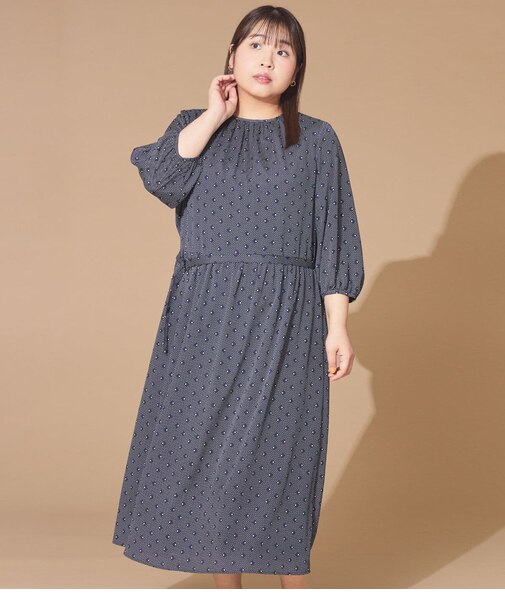 【L】ダイヤドットプリント ベルト付きギャザーワンピース