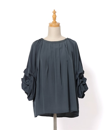 【手洗い可】ホイップ袖タックブラウス