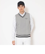 ケーブル編みVネックニットベスト
