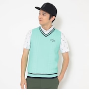 ケーブル編みVネックニットベスト