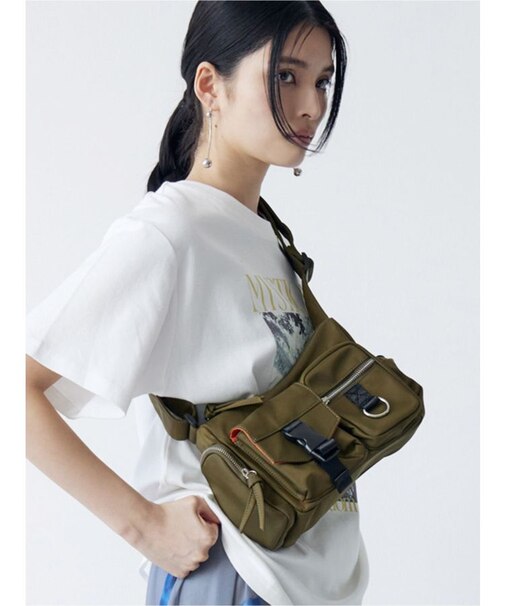 メニーポケットショルダーバッグ【WEB限定】