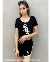 GYDA［MLB］クロップドTシャツ