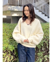 深Ｖネックルーズニット