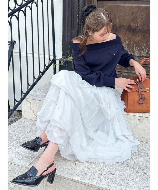 ワイドスクエアネックスウェット