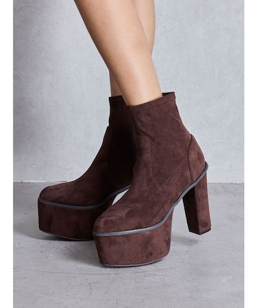 バルキーショートブーツ