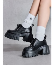 レースアップボリュームソールローファー