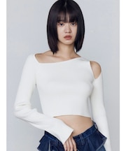 スキンラインニット