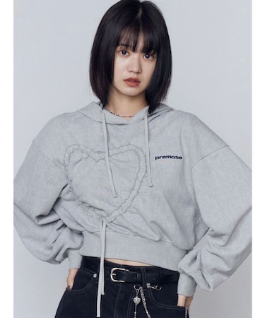 ストリングハートクロップパーカー