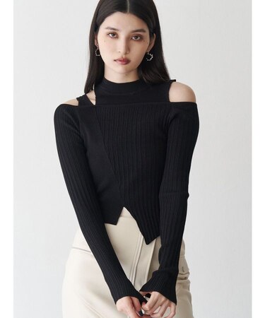 ショルダーカットリブニット