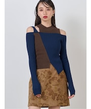 ショルダーカットリブニット