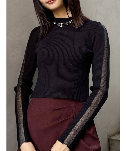 シアーラインスリーブニット