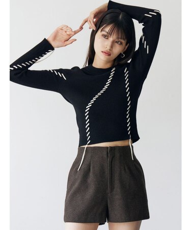 ステッチリブニット