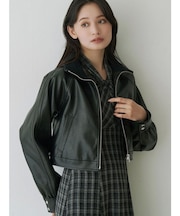 フェイクレザークロップドブルゾン