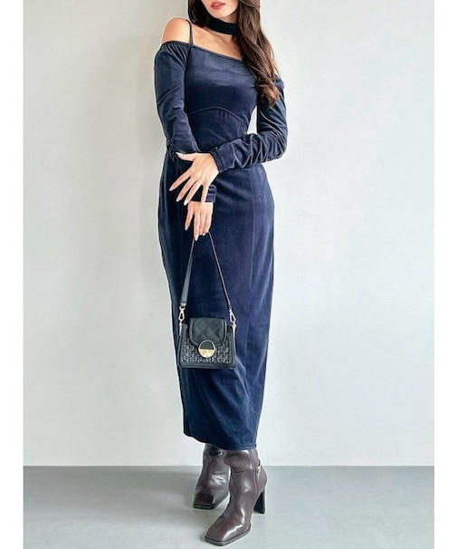 チョーカーベロアナローワンピース